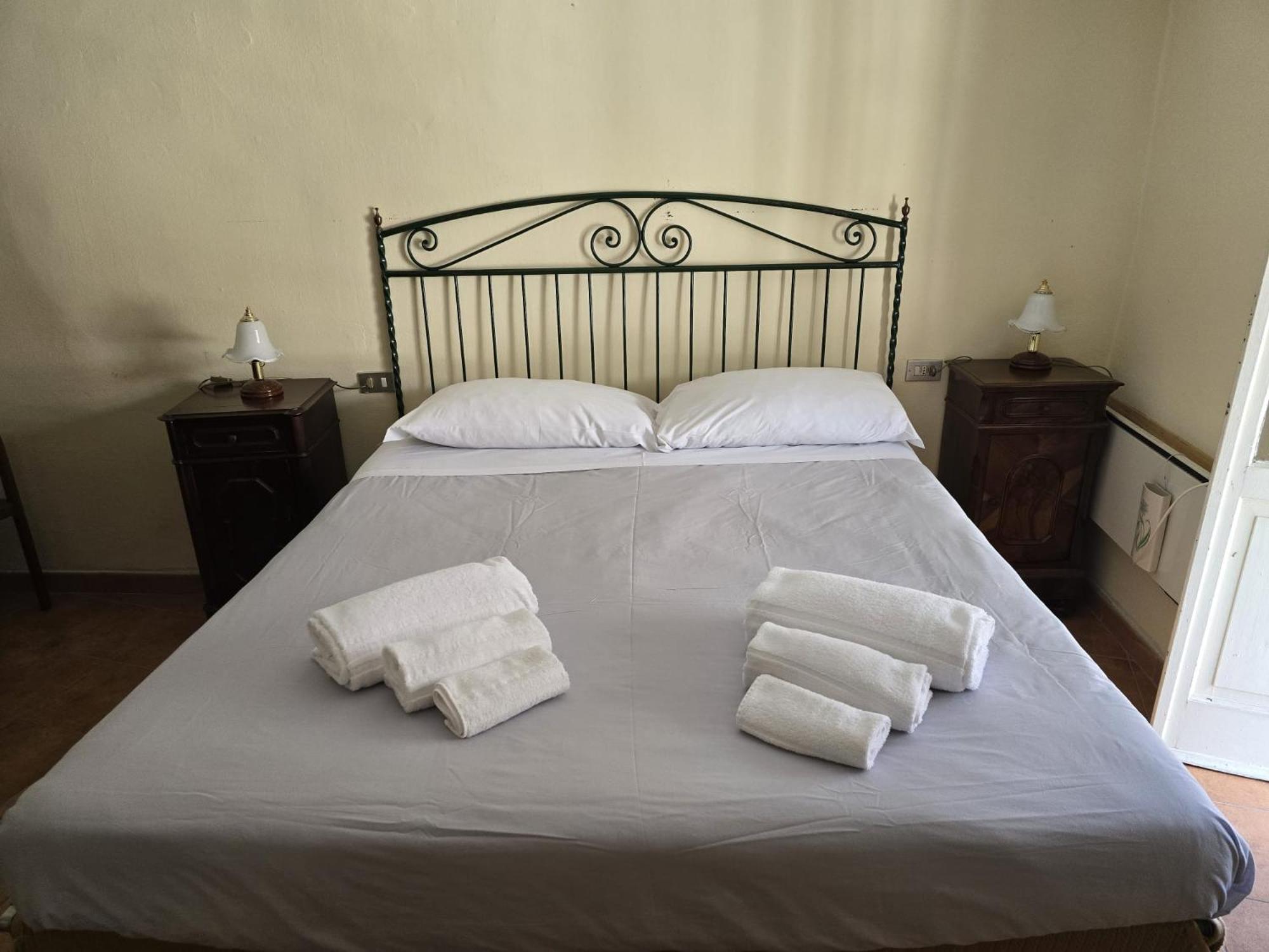 Casa Riva Bianca Lierna Villa Esterno foto